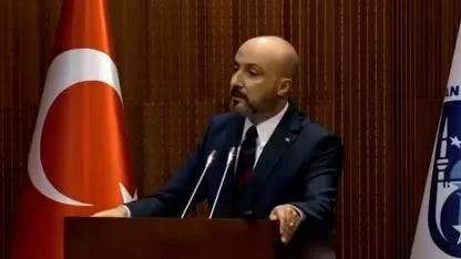 Ankara belediye meclisinde 'tipi bozuk' polemiği