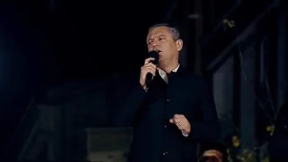 CHP Genel Başkanı Özgür Özel, Sırrı Süreyya Önder'in Akın Gürlek anısını anlattı: 'Sırıttı bastı 3,5 yıl cezayı'