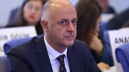 CHP'li Ümit Özlale: 5 yılda 4 Maliye Bakanı, 5 TCMB Başkanı değişti; sorun bürokratlarda değil sistemde