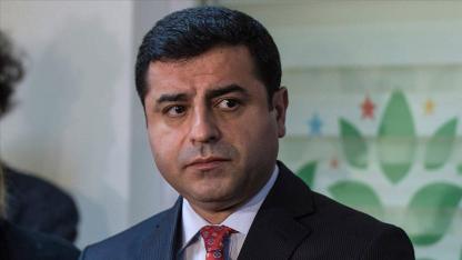 Demirtaş'tan Erdoğan, Bahçeli ve Öcalan'a "somut adım" çağrısı