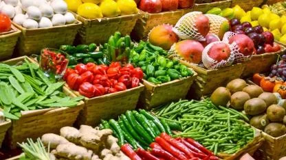 Dünyada gıda fiyatları düşüyor: Türkiye’de zamlar hız kesmiyor!
