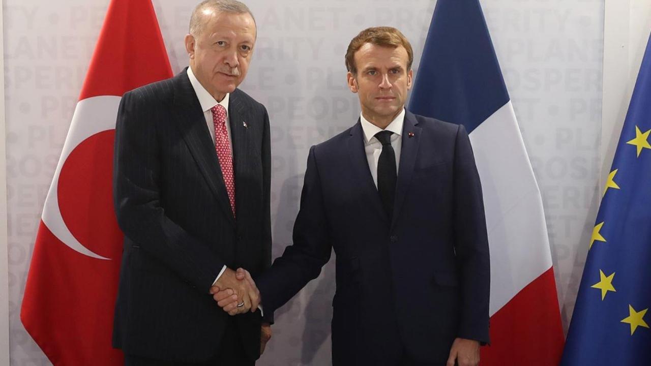 Erdoğan, Macron ile görüştü
