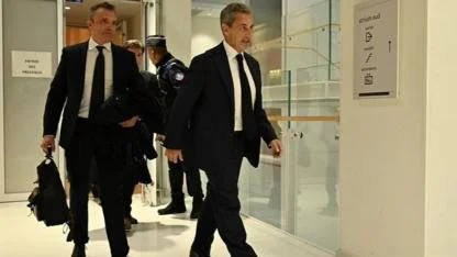Eski Fransa Cumhurbaşkanı Sarkozy hapisten çıkıyor