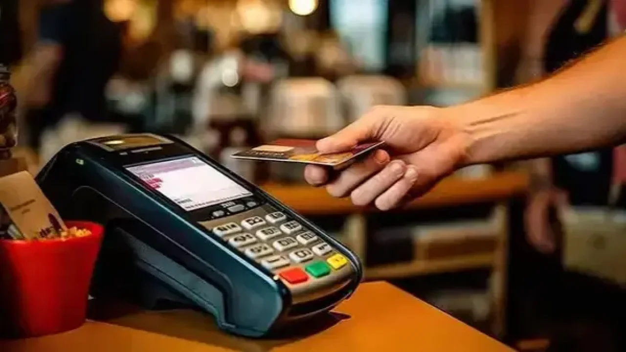 Gelir İdaresi Başkanlığı açıkladı: POS cihazı ile yapılan ödemelerde yeni dönem!