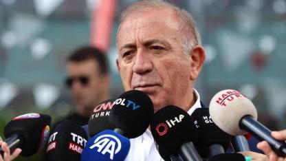 Gürsel Tekin'den Aziz İhsan Aktaş hakkında suç duyurusu