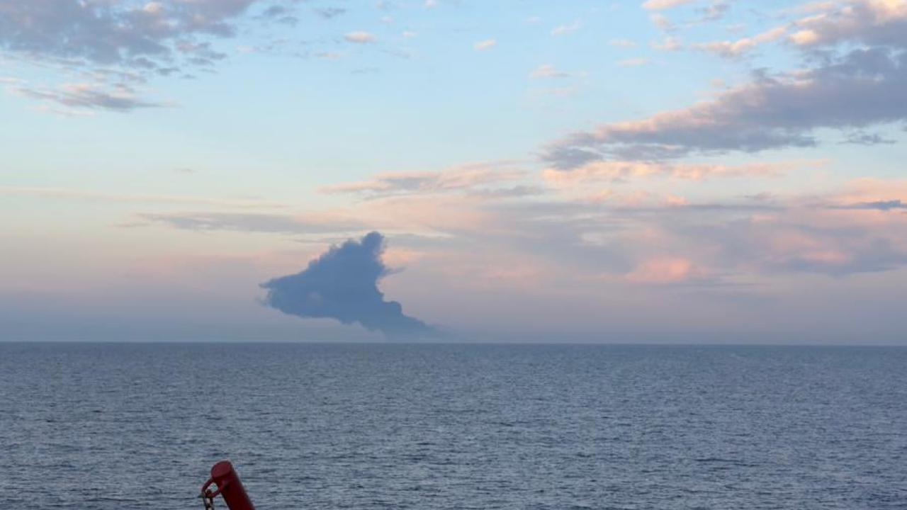 KAIROS tankerinde yangın: 25 personel için kurtarma ekipleri sevk edildi
