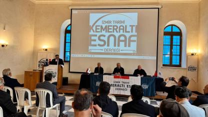 Kemeraltı Esnaf Derneği'nde Semih Girgin Güven Tazeledi