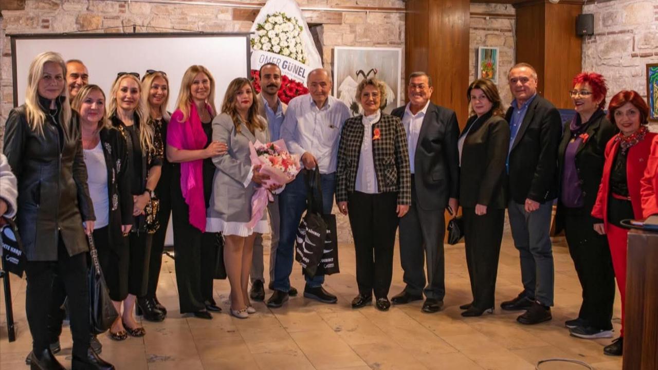 Kuşadası&#039;nda &#039;şiddetsiz toplum, şiddetsiz iletişim&#039; paneli