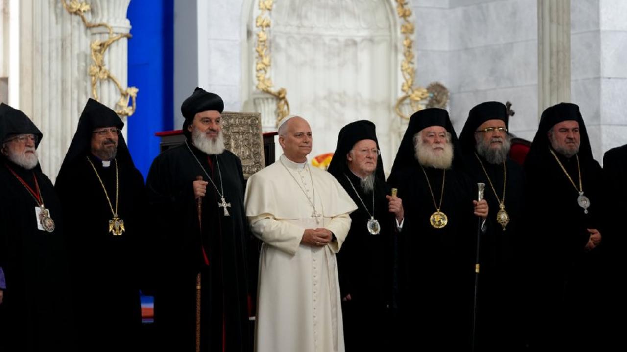 MHP Genel Başkan Yardımcısı Yalçın’dan Papa tepkisi: Şova dönüştürüldüğü görülmektedir