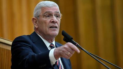 Müsavat Dervişoğlu: Türkiye asgari vesayete mahkum bırakıldı