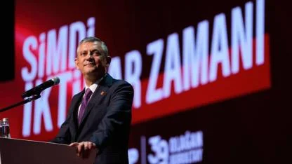 Parti tarihinde en yüksek oyu alarak Genel Başkan seçilen Özgür Özel: Bütün Türkiye'ye gösterdiniz ki CHP iktidara hazırdır!