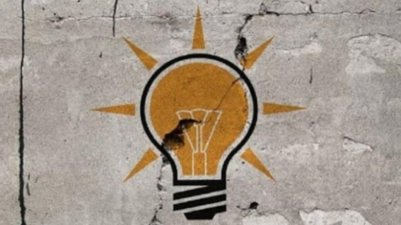 Şamil Tayyar uyardı: Cumhurbaşkanımız ve AK Parti’nin altını oyuyorlar