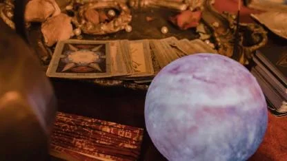 Sosyal medya üzerinden 'büyü' dolandırıcılığı... Tehdit edip, şantaj yapmışlar!