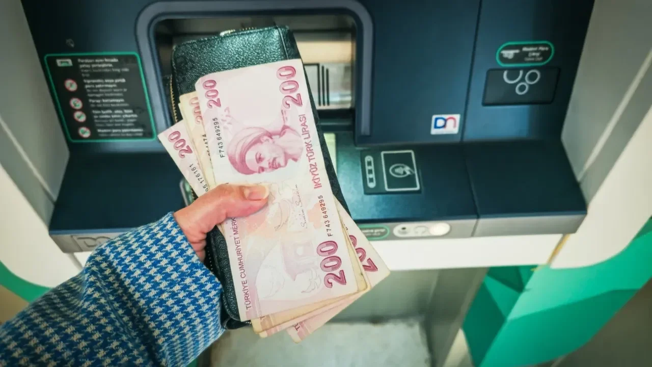 TCMB: Bireysel kredi ödemelerinde gecikmeler artıyor