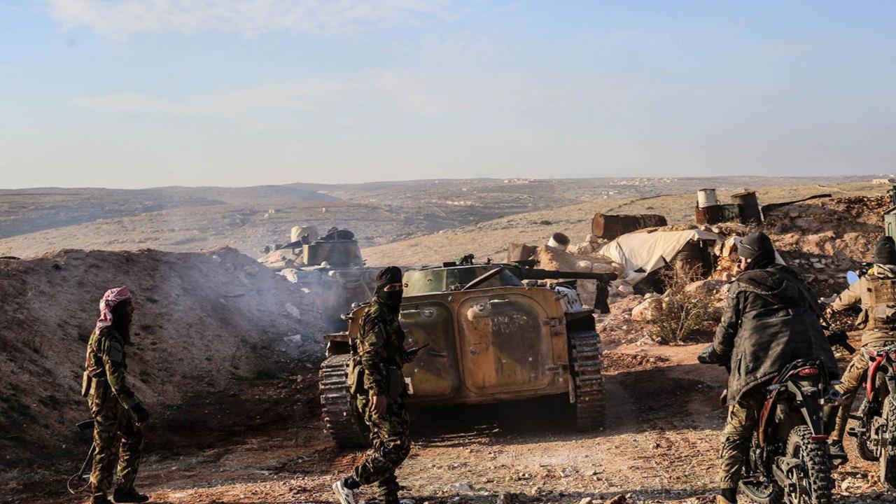 Terör örgütü PYD/PKK ile Suriye ordusu arasında çatışma çıktı