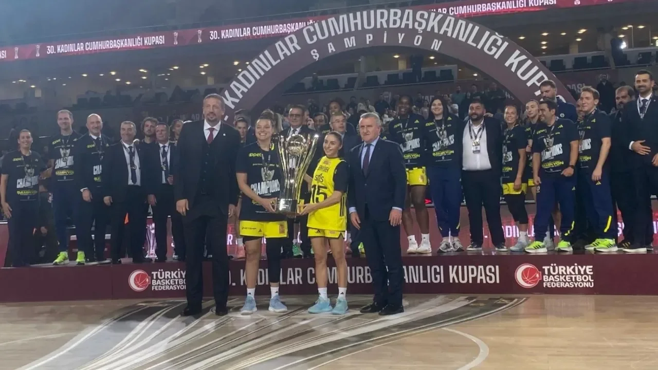 30. Kadınlar Cumhurbaşkanlığı Kupası Fenerbahçe Opet&#039;in