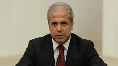 AK Parti'li Tayyar'dan Fenerbahçe Başkanı Saran'a övgü dolu sözler: Helal olsun, örnek olsun