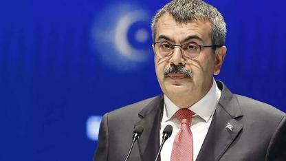 Bakan Tekin'den DEM Partili Altın'a 'yıldızlı pekiyi': Sınıfı geçtiniz