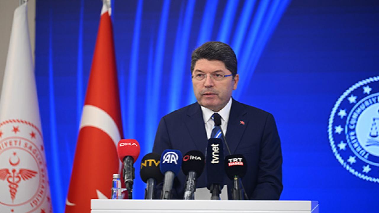 Bakan Tunç: Hakim ve savcıları hedef göstermek &#039;ifade özgürlüğü&#039; değil