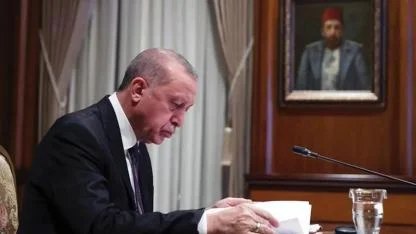 Başdanışman Saral'dan Abdülhamid, Erdoğan ve 'beka' mesajlı paylaşım: Sahip çıkmak bir tercih değil