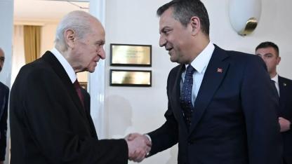 CHP Genel Başkanı Özel'den 'Sayın Bahçeli'yi de yanılttılar' çıkışı: Boş peçete gibi...