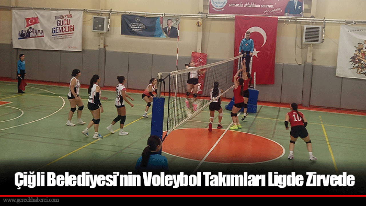 Çiğli Belediyesi’nin Voleybol Takımları Ligde Zirvede