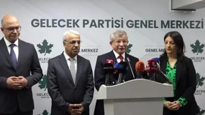 DEM Parti'den Davutoğlu'na ziyaret: "Siyasi mutabakat ve toplumsal uzlaşı" vurgusu