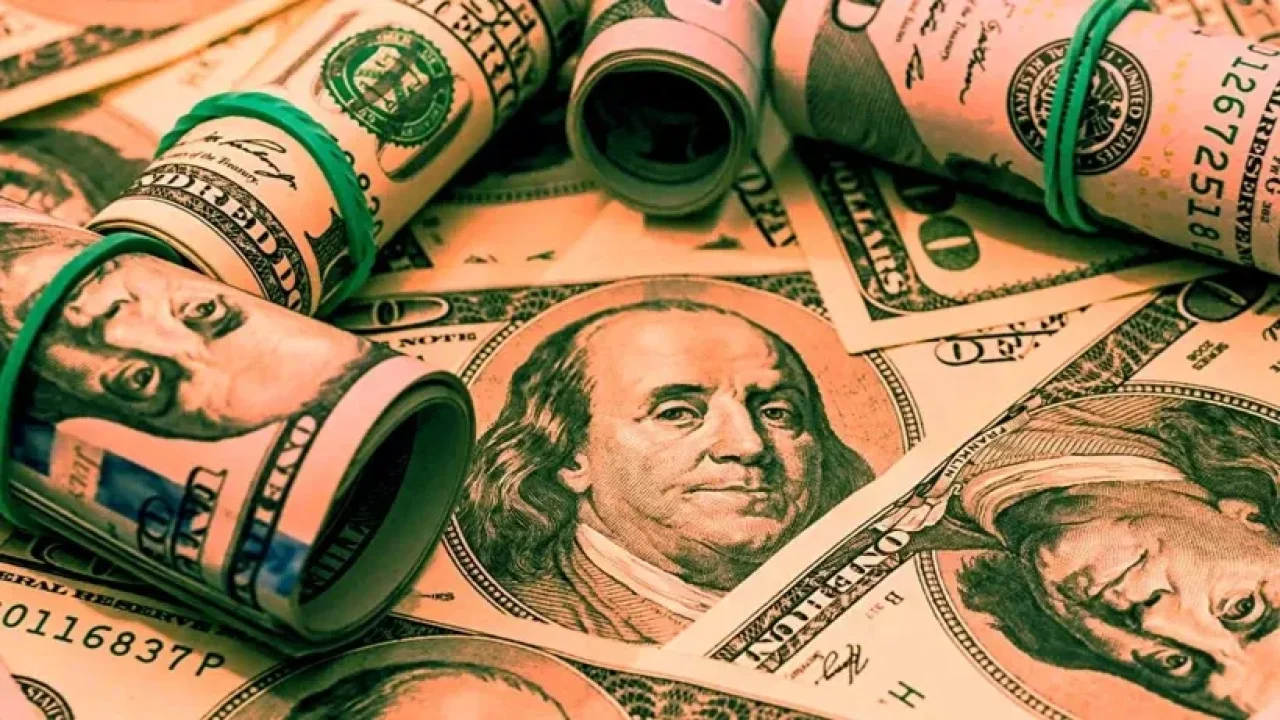 Döviz Ateşi Sönmüyor! Dolar ve Euro Yükselişte