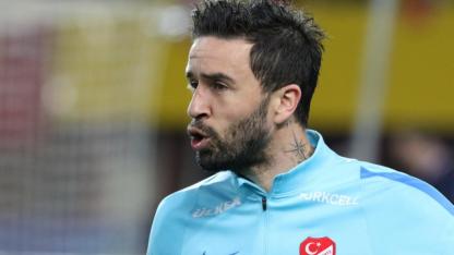 Eski milli futbolcu Gökhan Gönül borsa soruşturmasında gözaltında