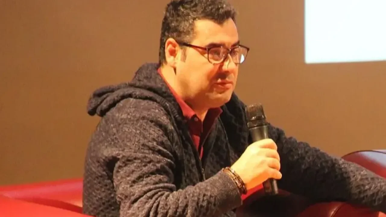 Gazeteci Enver Aysever gözaltına alındı