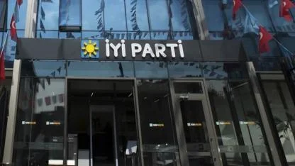İYİ Parti, heykel paylaşımı tepki çeken Murat Kaftar'ın partiden ihracını istedi: Çok sayıda eleştiri aldı