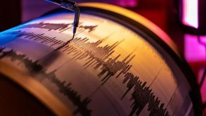 İzmir Selçuk'ta Deprem!