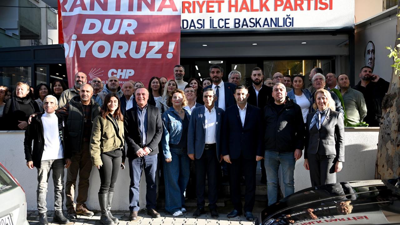 Kuşadası&#039;nda Memleket Partililer yuvalarına geri döndü