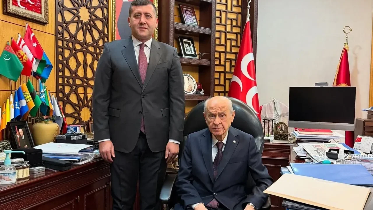 MHP&#039;li vekilden bahisten ceza alan futbolcuya destek: Maaşını karşılayacağını açıkladı!