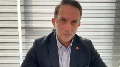 Mücahit Birinci'den 'çay içip çekirdek çıtlatan' AK Parti'lilere çağrı: Halk da görsün kim nedir