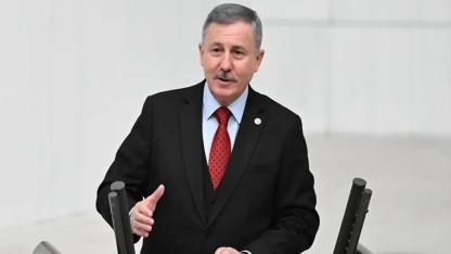 Özdağ: Üst Bürokratlara Yapılan Gece Yarısı Zammı Kamu Reformuna Darbedir