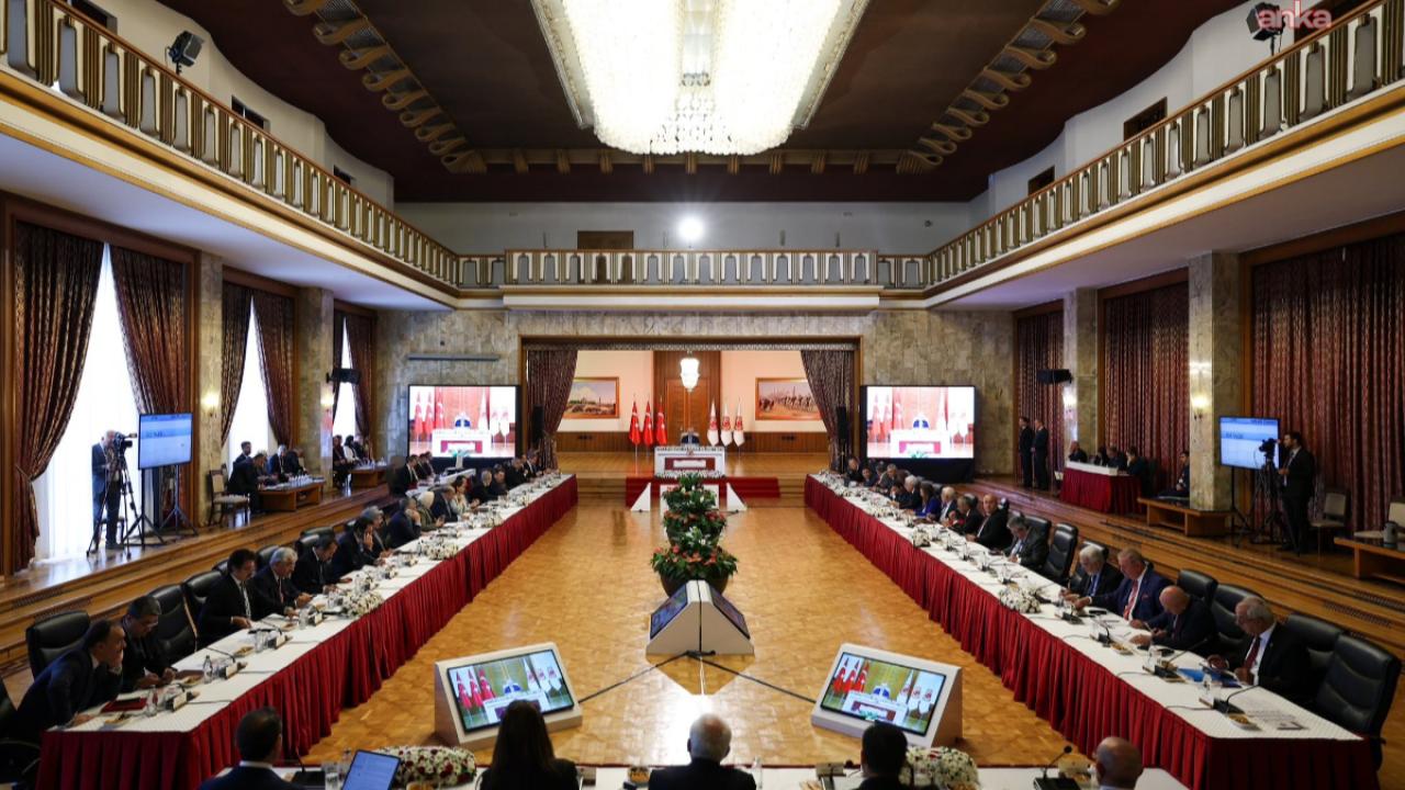 Süreç komisyonunda 'analiz' itirazı: Kapalı oturumlar yok