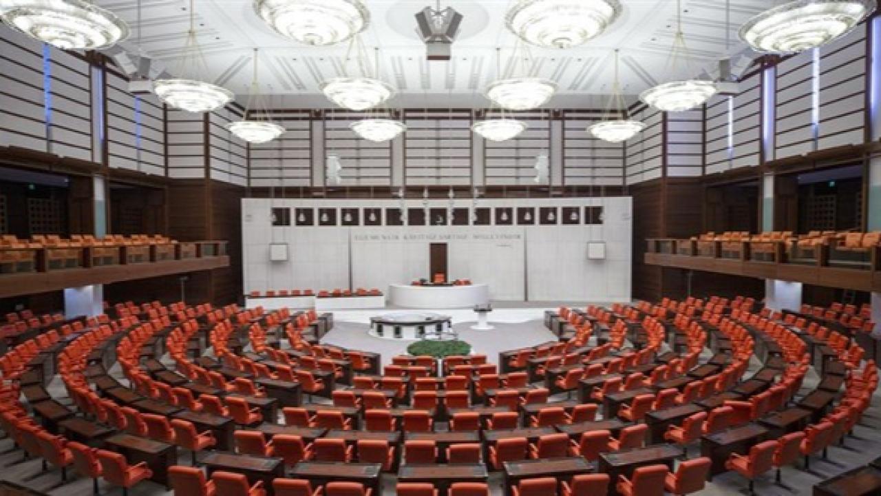 TBMM&#039;de taciz soruşturmasında 3 kişi tutuklandı