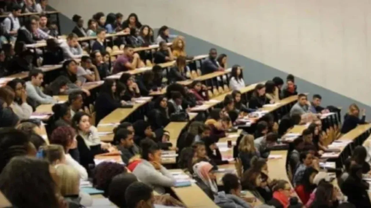 Üniversitelerde ‘Senin yerine imza atarım’ devri sona eriyor!