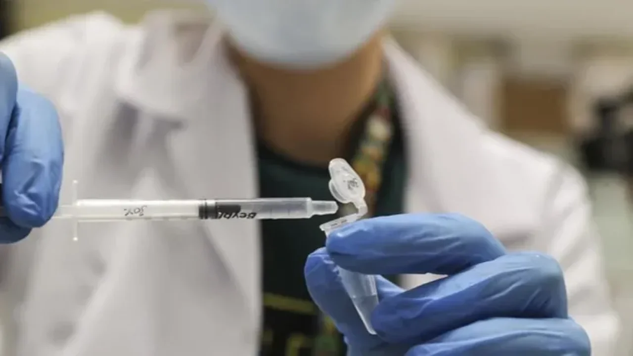 Uyuşturucu testini 'temiz' olarak değiştiren 30 kişi gözaltına alındı