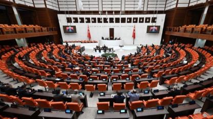 Vekillerden 11. Yargı Paketi eleştirisi: Adalet aceleyle yazılmaz, torbaya doldurulmaz, geçici yamalarla ayakta tutulmaz; bu bir reform değil, hukuk çorbası!