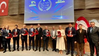 2025 yılının en başarılı ilçe belediye başkanı Ömer Günel oldu