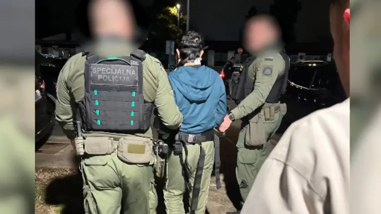 5 farklı ülkeden aranan 14 suçlu Türkiye'ye iade edildi