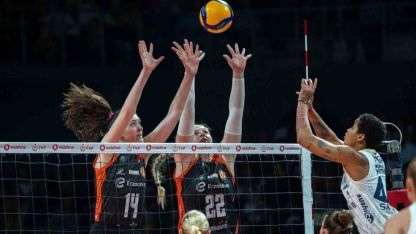 Sultanlar Ligi: Fenerbahçe Medicana: 3 - Eczacıbaşı Dynavit: 1