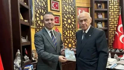 Bahçeli'nin danışmanı Suriye'de operasyonun yeniden başlayacağı sinyalini verdi: SDG'ye 'sonunuz yaklaşıyor' mesajı