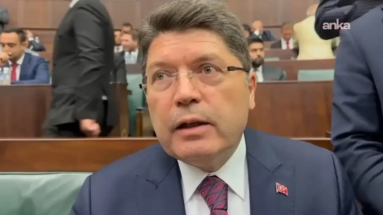 Bakan Tunç açıkladı: Türk bayrağına yönelik saldırıda 14 kişi gözaltında!