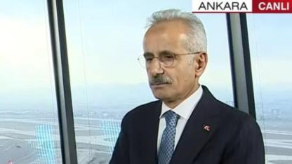 Bakan Uraloğlu canlı yayında rahatsızlandı