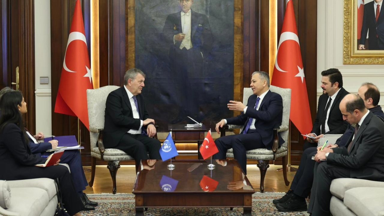 Bakan Yerlikaya, UNRWA Genel Komiseri Lazzarini ile görüştü