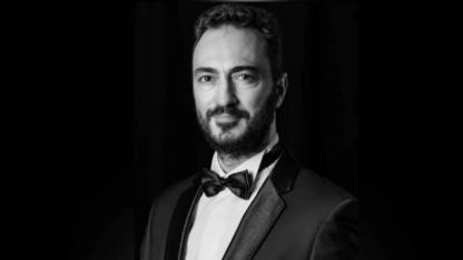 Balkondan düşen sanatçı Emrah Erdem Gedik hayatını kaybetti