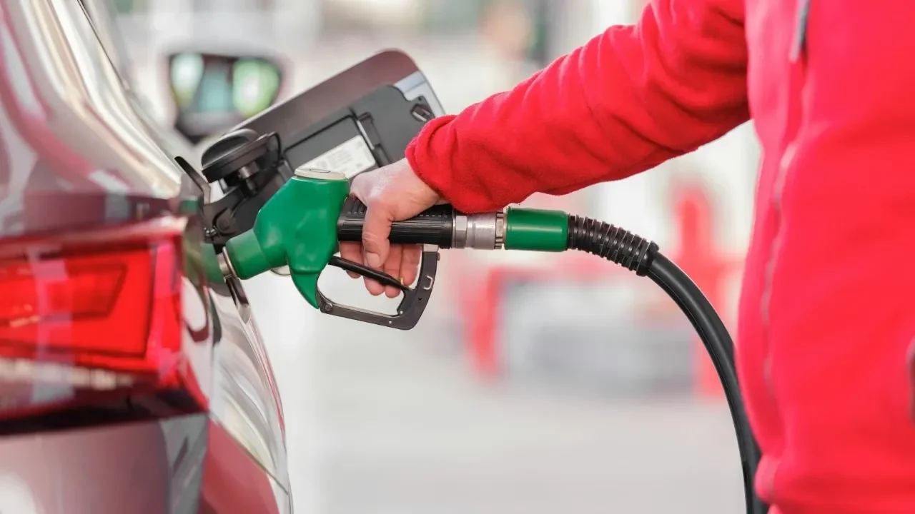 Benzine indirim sürprizi